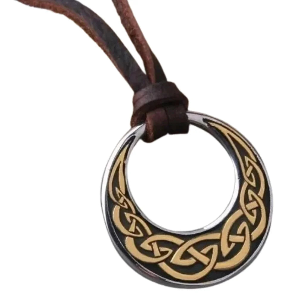 Men's Celtic Knot Circular Pendant Necklace