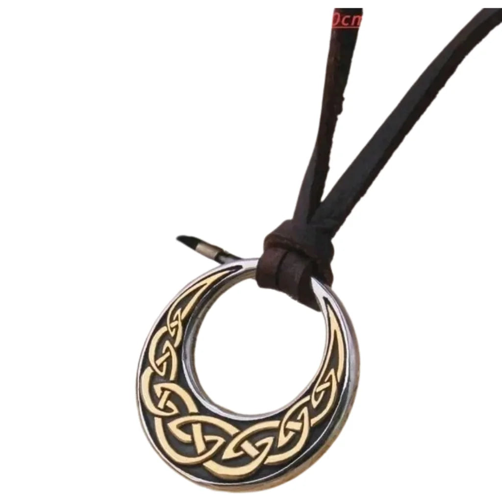 Men's Celtic Knot Circular Pendant Necklace